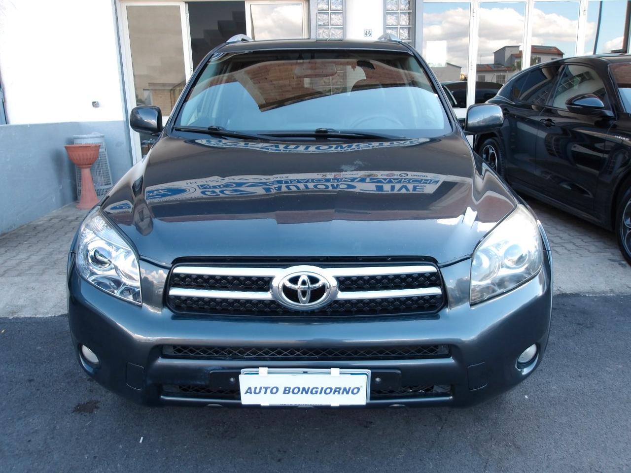 Toyota RAV4 5 Porte RAV4 2.2 d-4d Luxury 177cv
