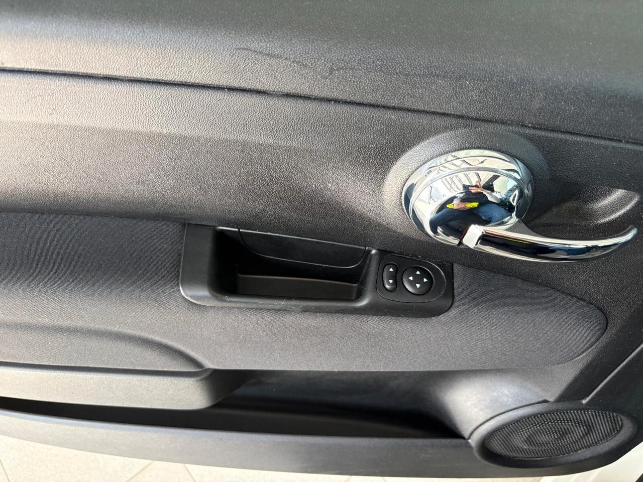 Fiat 500 DOLCEVITA 1.0 HYBRID 69CV - OK NEOPATENTATI