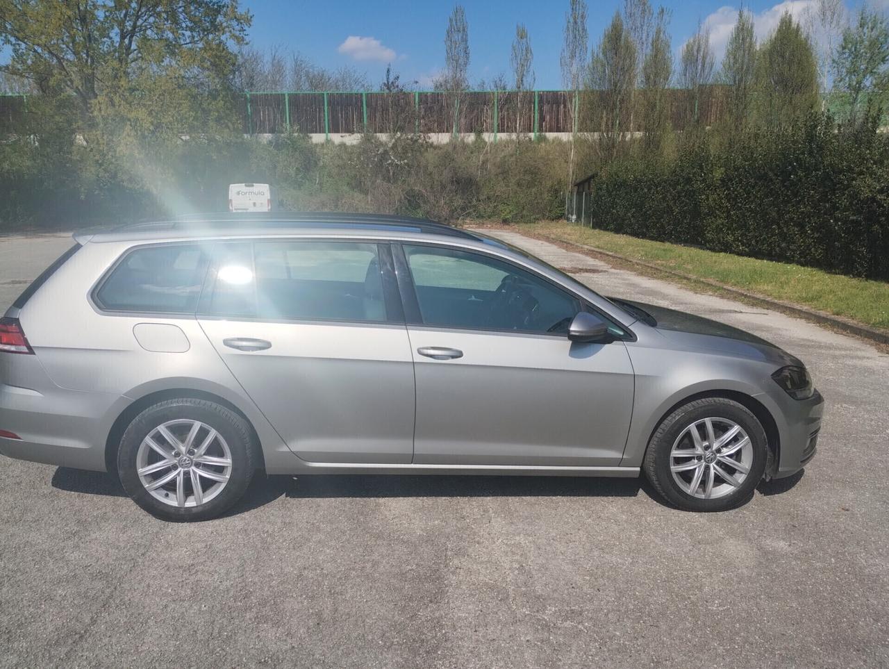 Volkswagen Golf Variant 1.6 TDI 115 CV 5p. Executive