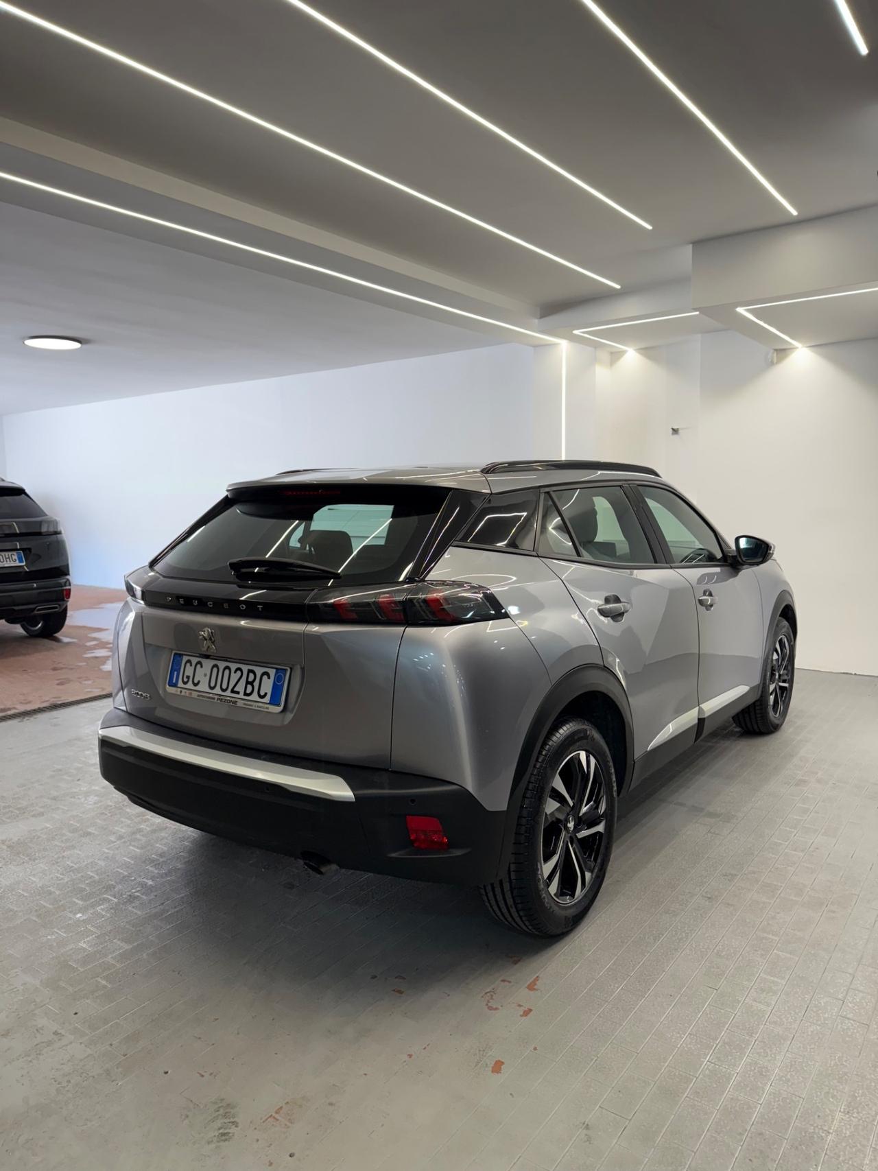 Peugeot 2008 BlueHDi 100 S&S Allure Navi Pack