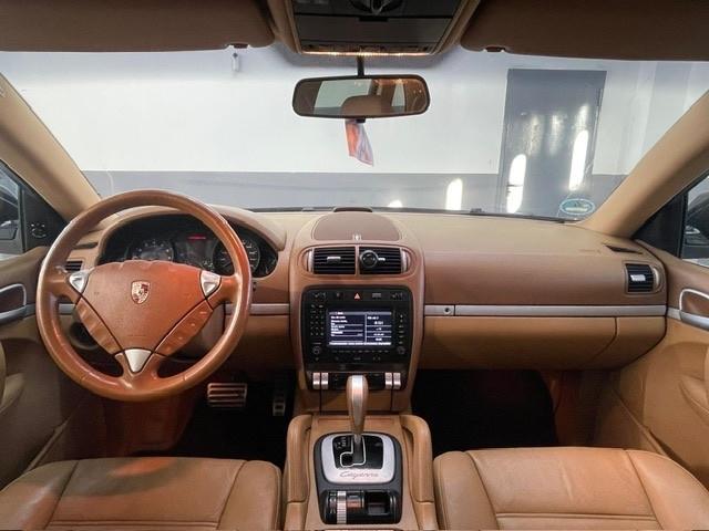 Porsche Cayenne 3.6