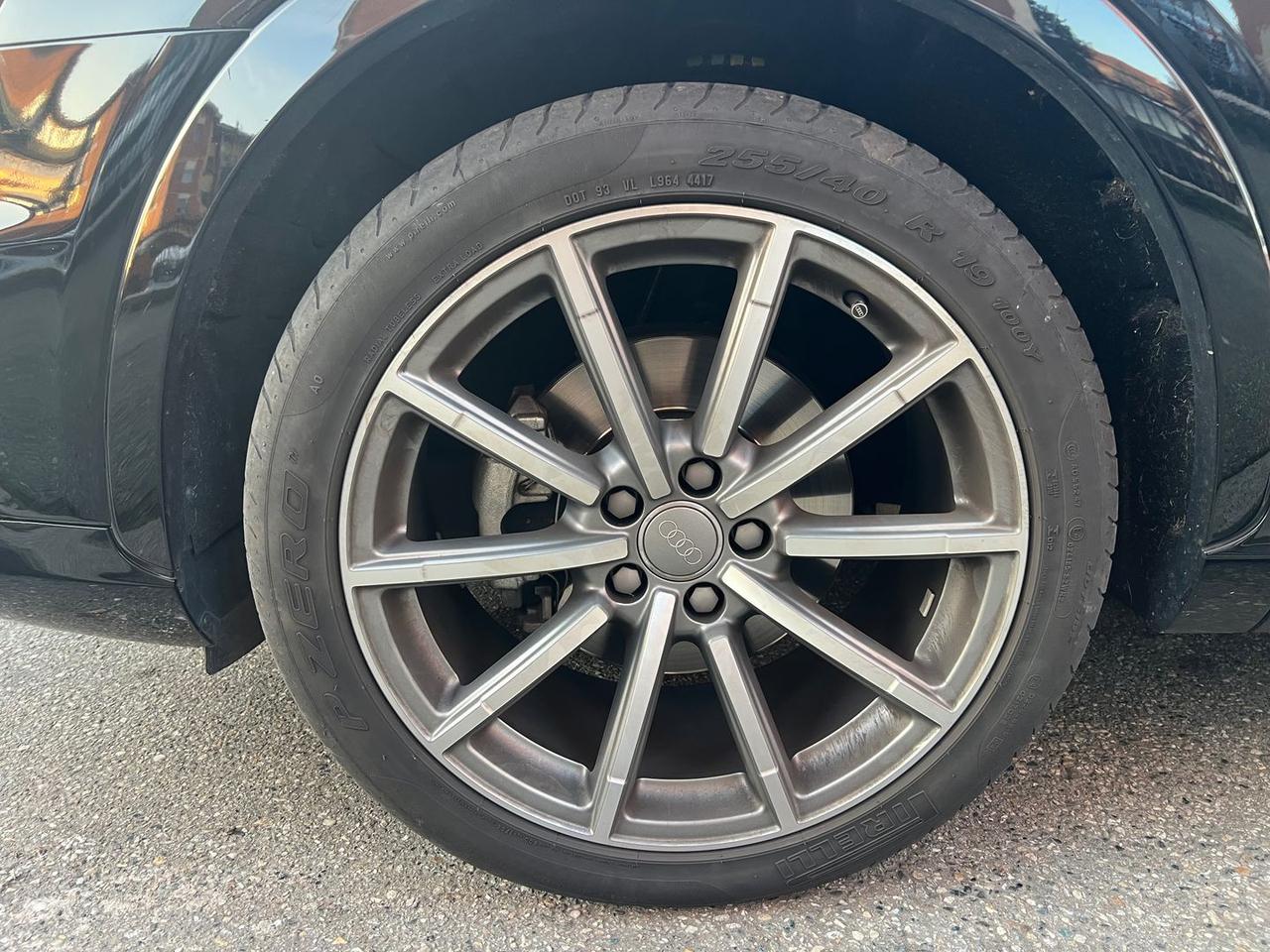 Audi Q3 S Line Edition 2.0 TDI #8832