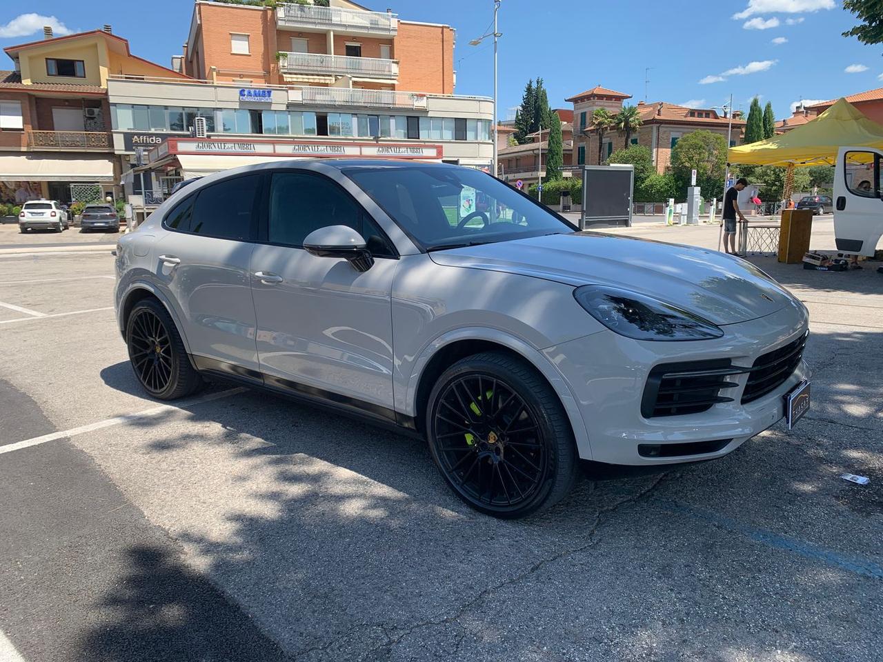 Porsche Cayenne 3.0 E-Hybrid #6321