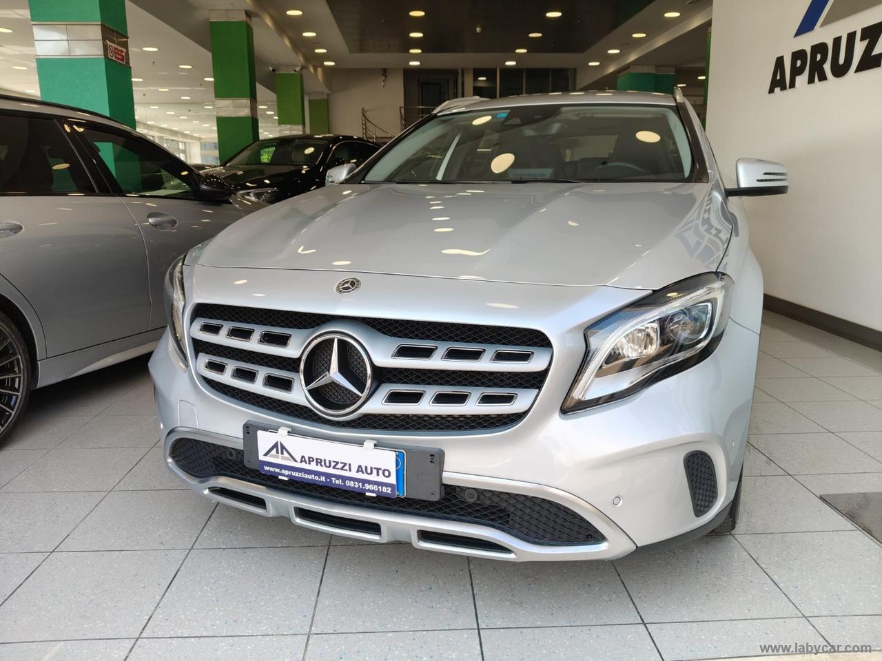 MERCEDES-BENZ GLA 200 d Automatic Sport