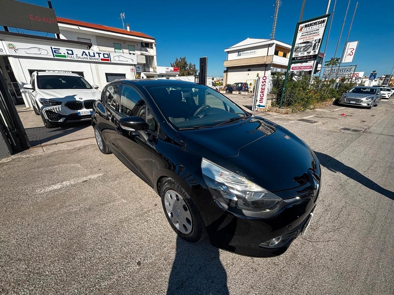 Renault Clio 1.5 dCi 8V 75CV 5 porte Wave