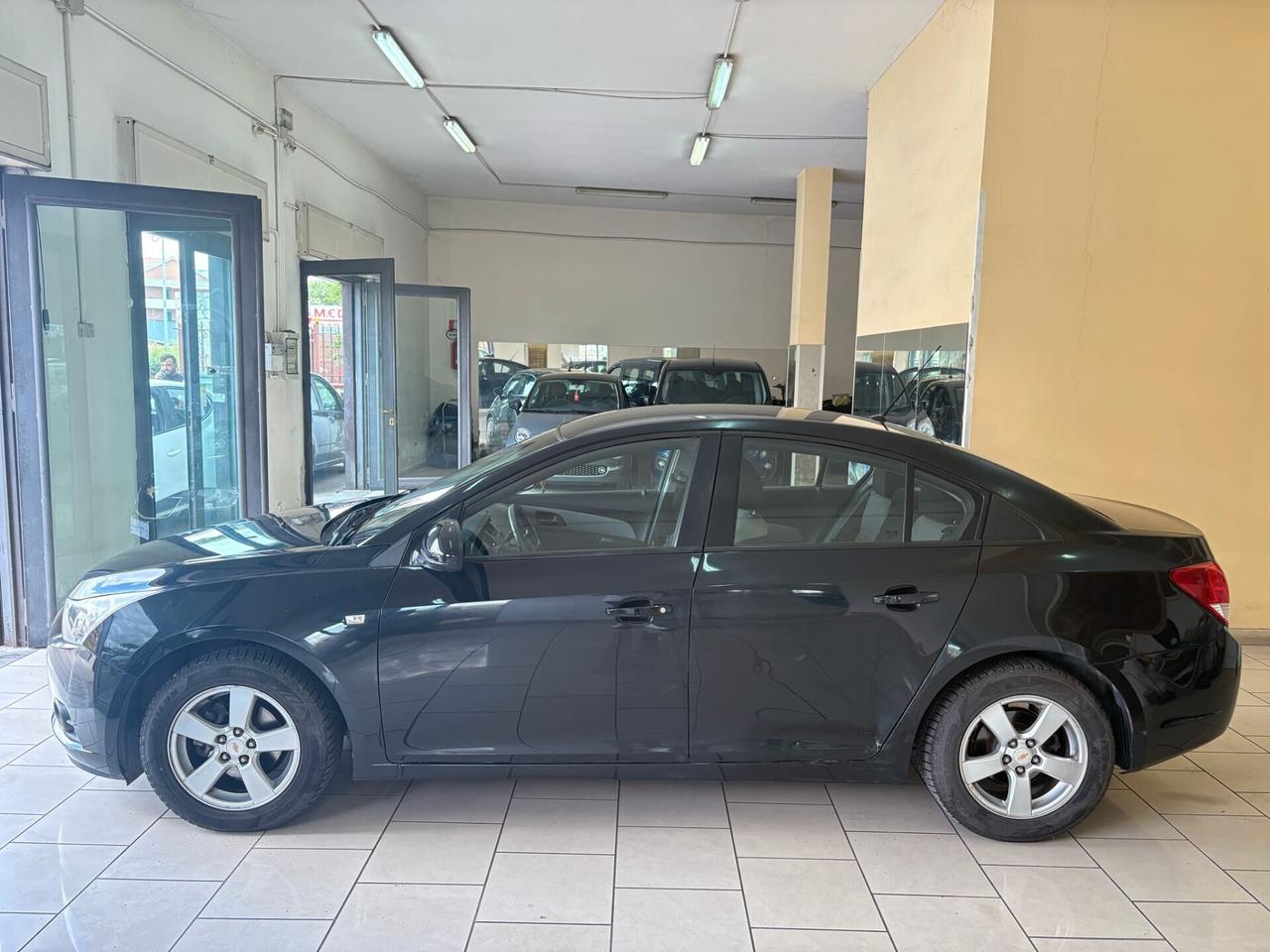 Chevrolet Cruze 1.8 5 porte LT GPL