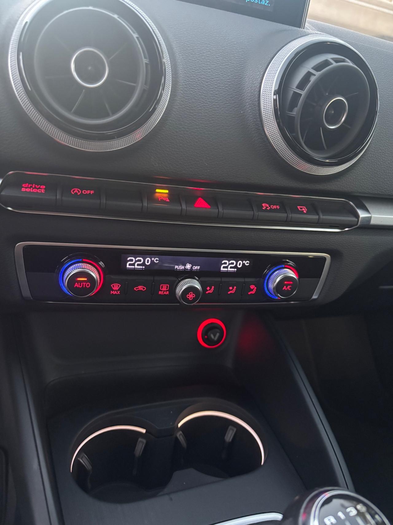 Audi A3 SPB 1.6 TDI clean diesel Ambiente