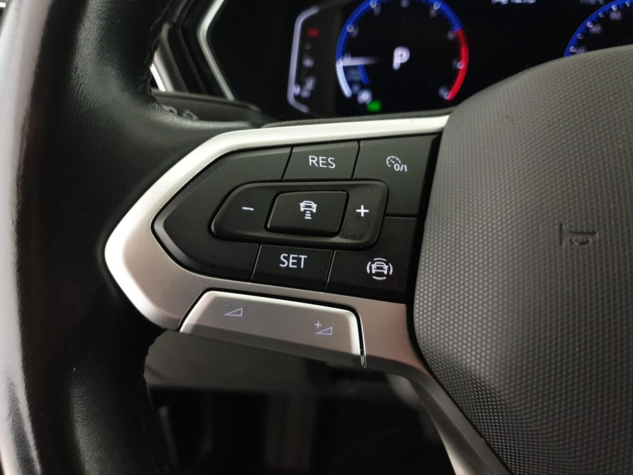 Volkswagen T-Cross 1.0 tsi advanced 110cv dsg