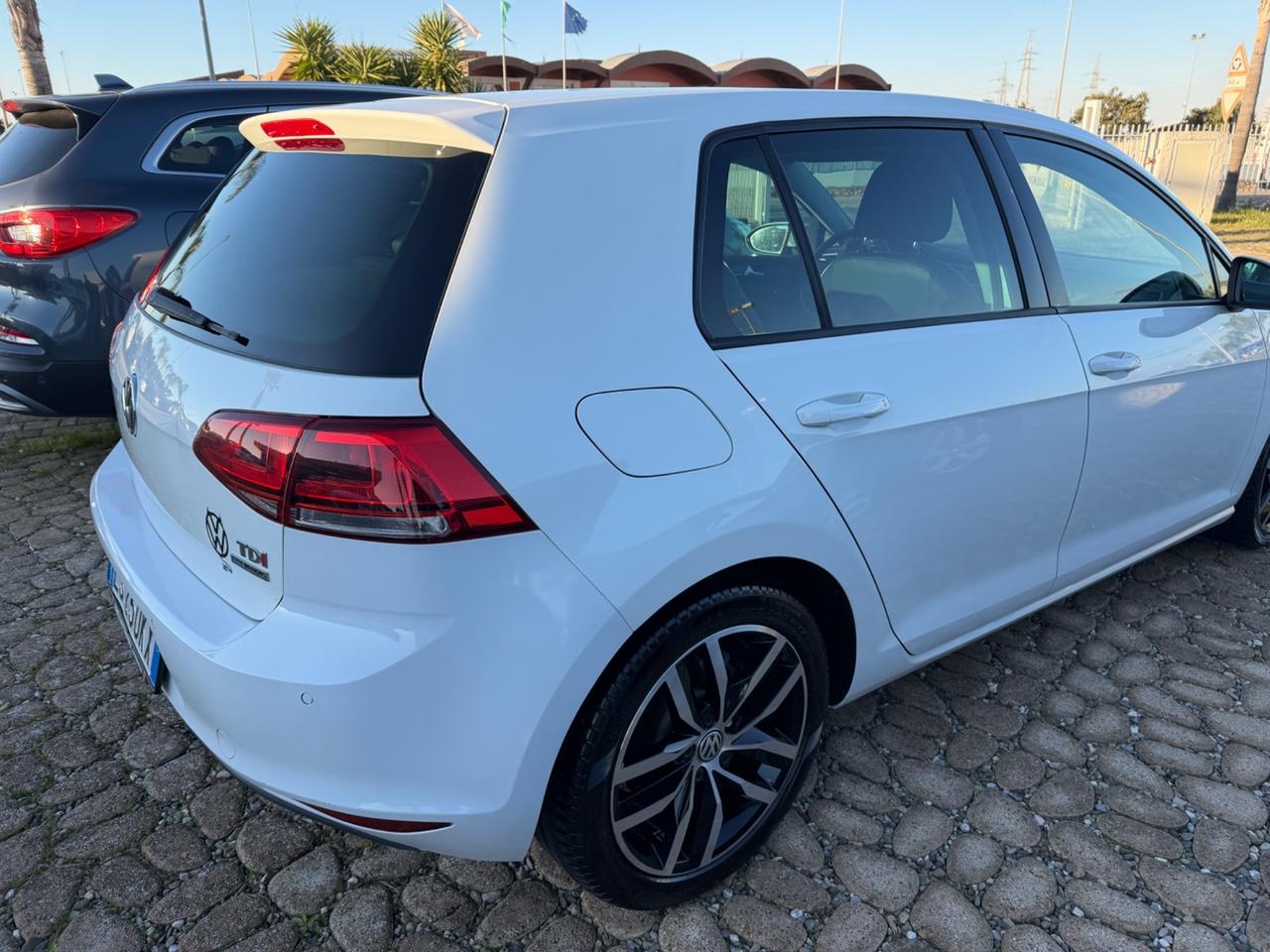 Volkswagen Golf 1.6 TDI DSG 5p. Highline BlueMotion Technology