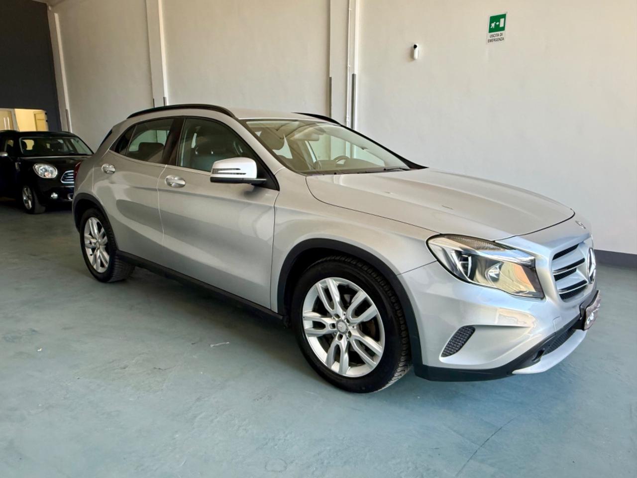 Mercedes-benz GLA 200 d Sport