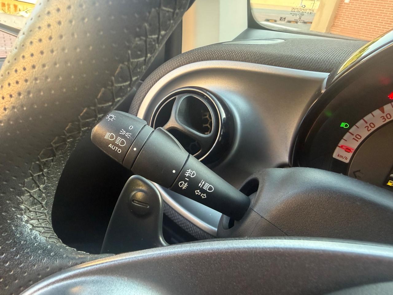 Smart ForTwo Superpassion *LED/NAVI*ITALIANA