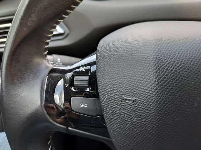 Peugeot 308 BlueHDi 130 S&S Allure