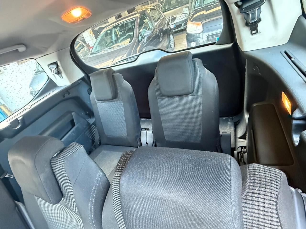 Peugeot 5008 2.0 HDi 163CV aut. Business