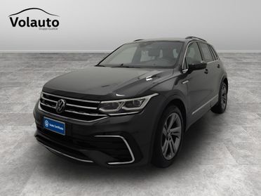 VOLKSWAGEN Tiguan II 2021 - Tiguan 2.0 tdi R-Line 150cv dsg