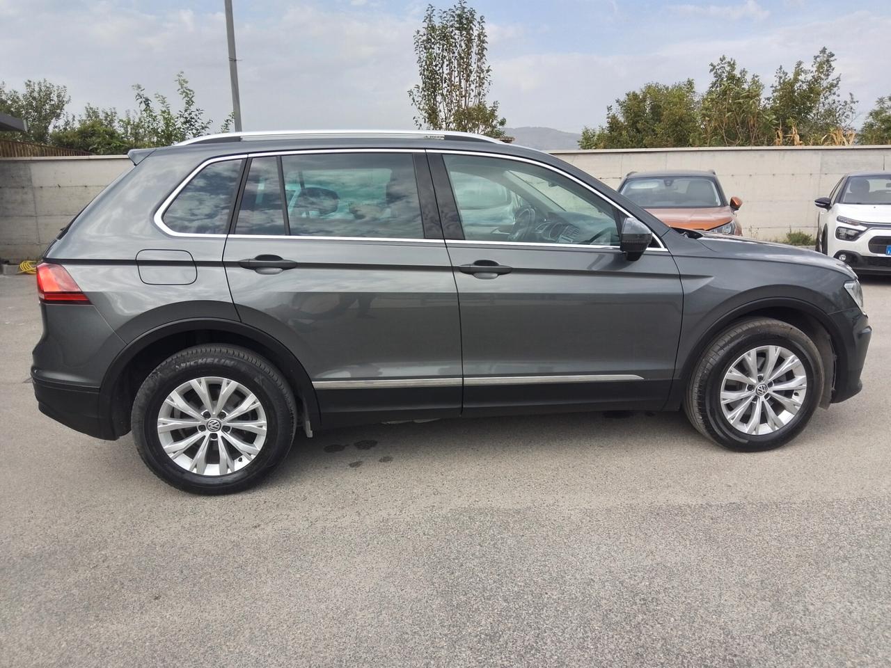 Volkswagen Tiguan BUSINESS 2.0 TDI 150cv NAV - 07/2019