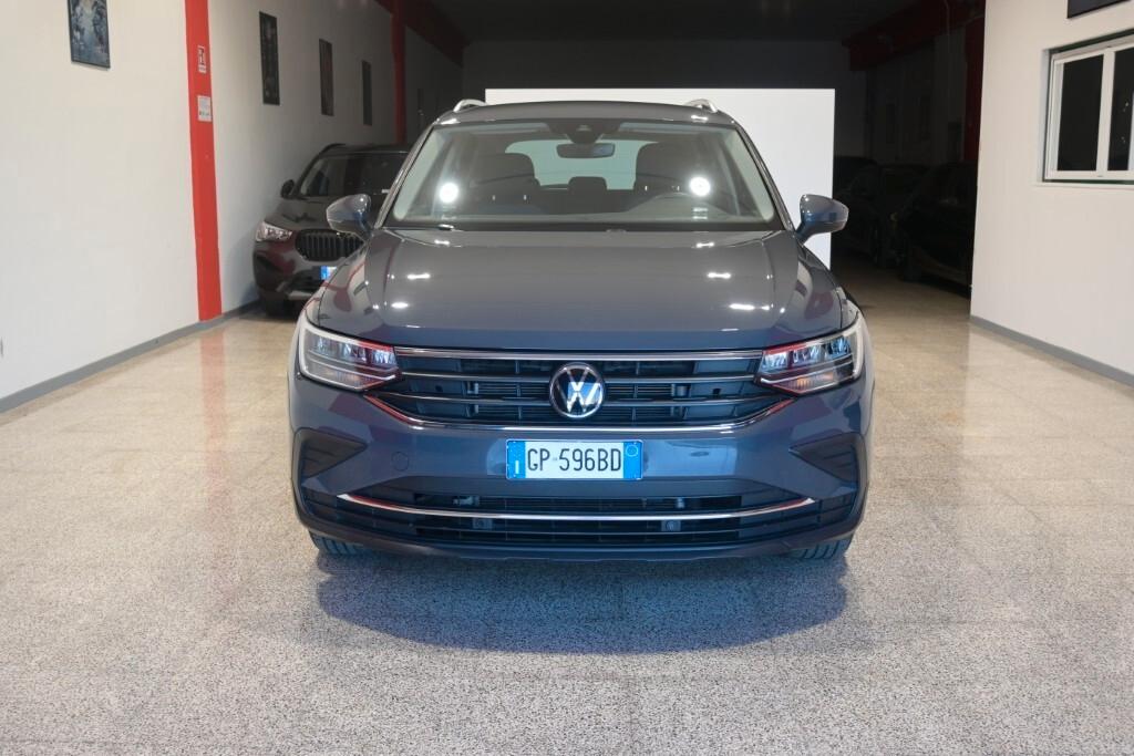 VOLKSWAGEN TIGUAN 2.0 TDI 150CV DSG SCR LIFE ( FARI LED - CLIMA TRIZONA - ADAPTIVE CRUISE - AMBIENT LIGHTS - APP CONNECT - PARK PILOT )