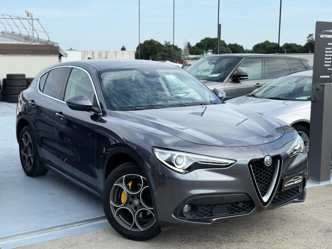 Alfa Romeo Stelvio 2.2 Turbodiesel 210 CV AT8 Q4 Executive