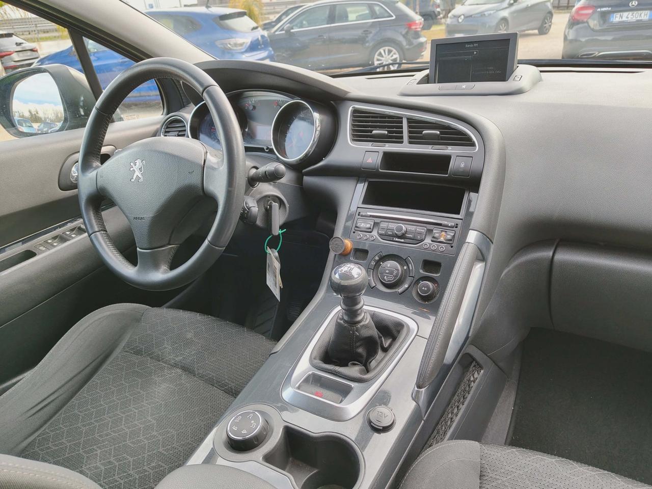 Peugeot 3008 1.6 HDi 115CV Business - 2014