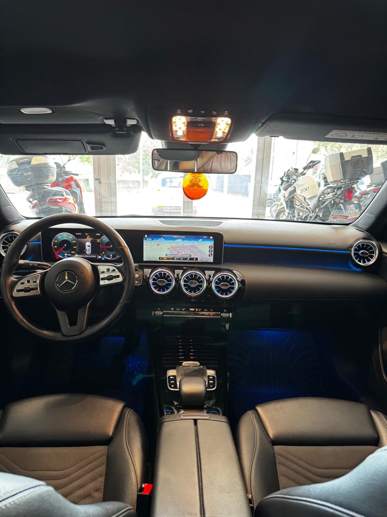 Mercedes-benz A 180 A 180 d Automatic Business Extra