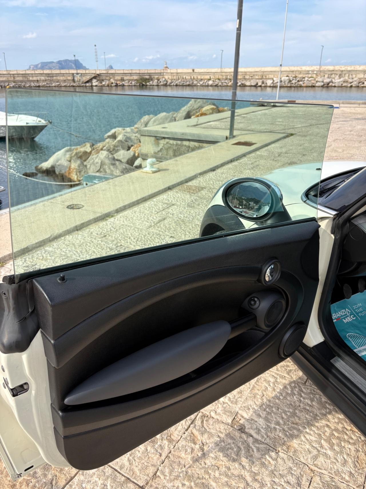 Mini 1.6 16V One (55kW)