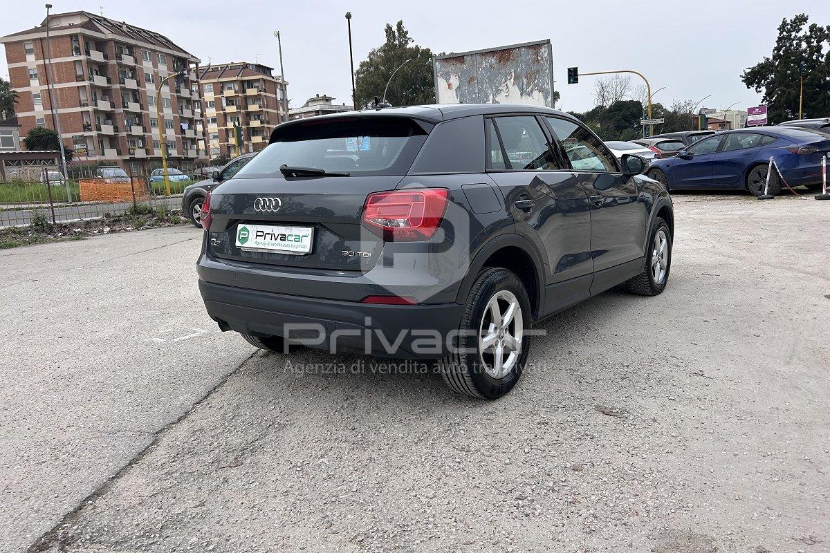 AUDI Q2 30 TDI S tronic Business