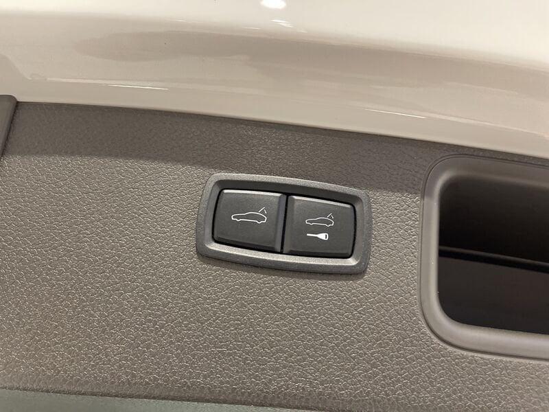 Porsche Macan 2.0 "Keyless entry"ACC*