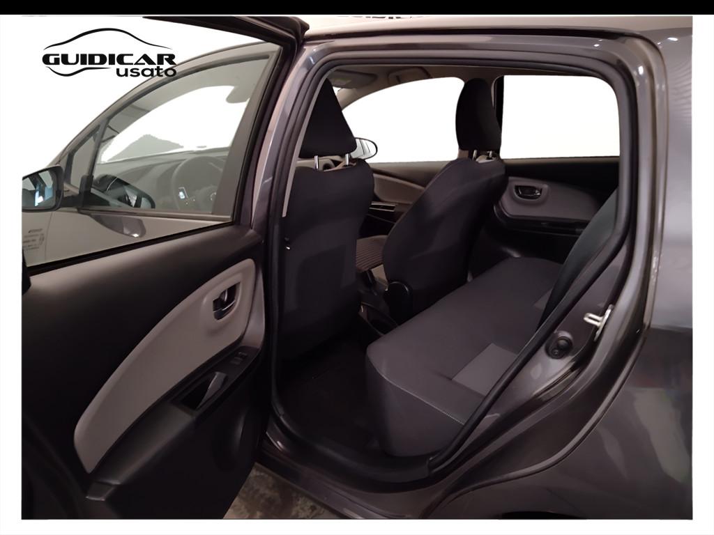 TOYOTA Yaris III 2017 - Yaris 5p 1.0 Active my18