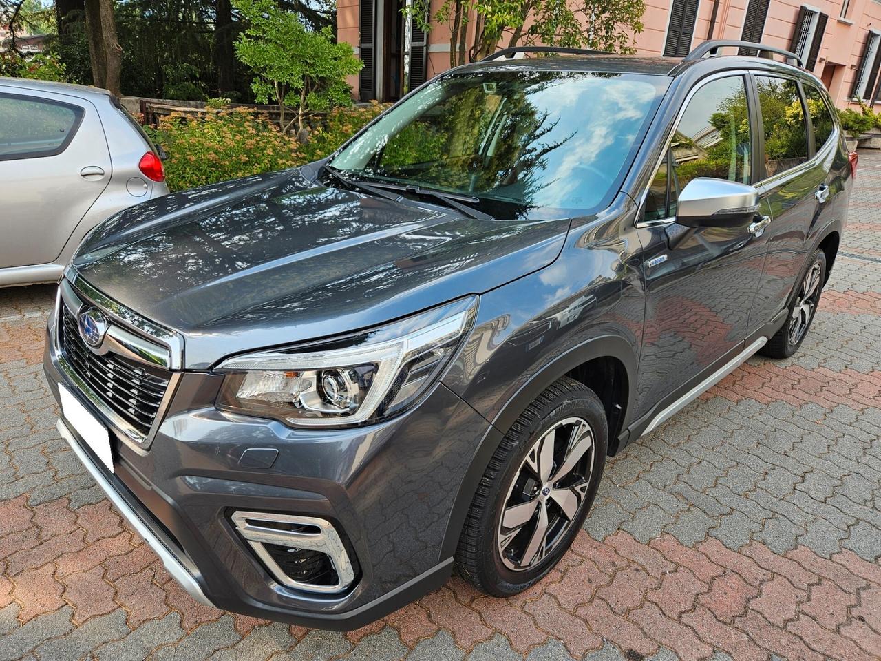 Subaru Forester 2.0 e-Boxer MHEV CVT Lineartronic Premium