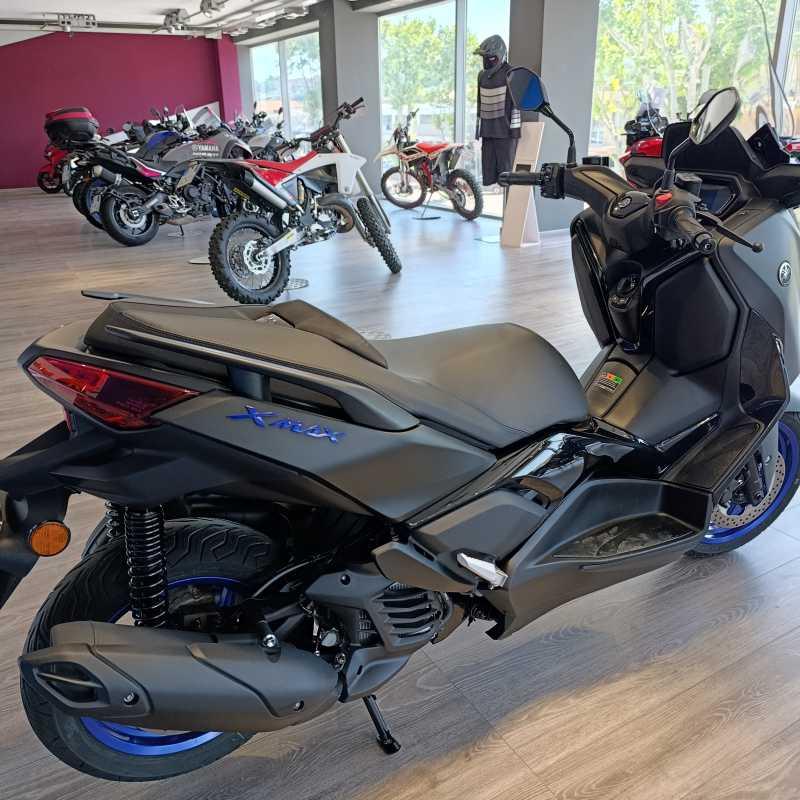 Yamaha X-Max 125 - 2026