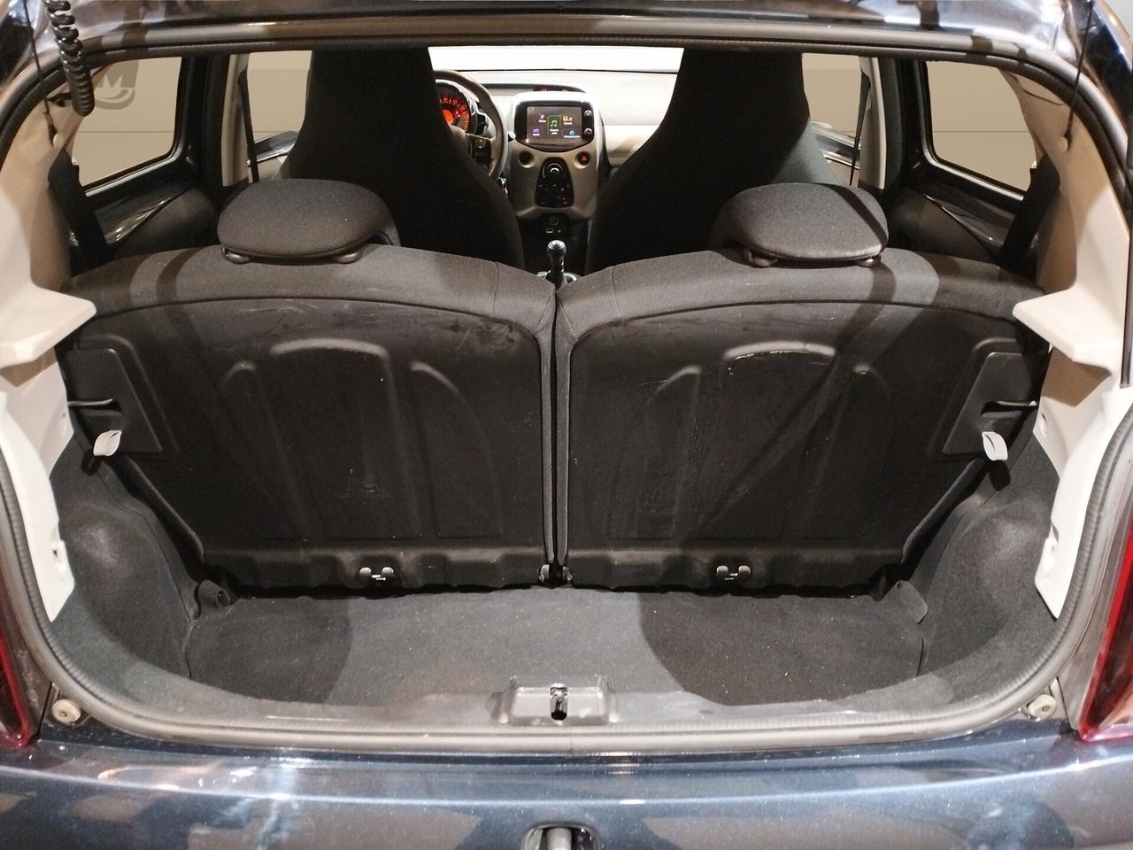 Peugeot 108 3p 1.0 12v Active *NEOPATENTATI*