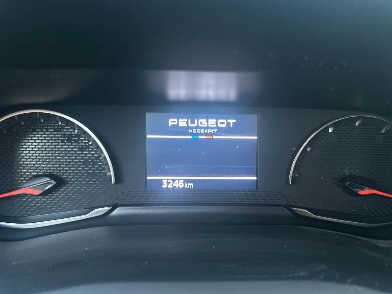 Peugeot 208 PureTech 100 Stop&Start 5 porte Style Sinistrata incidentata