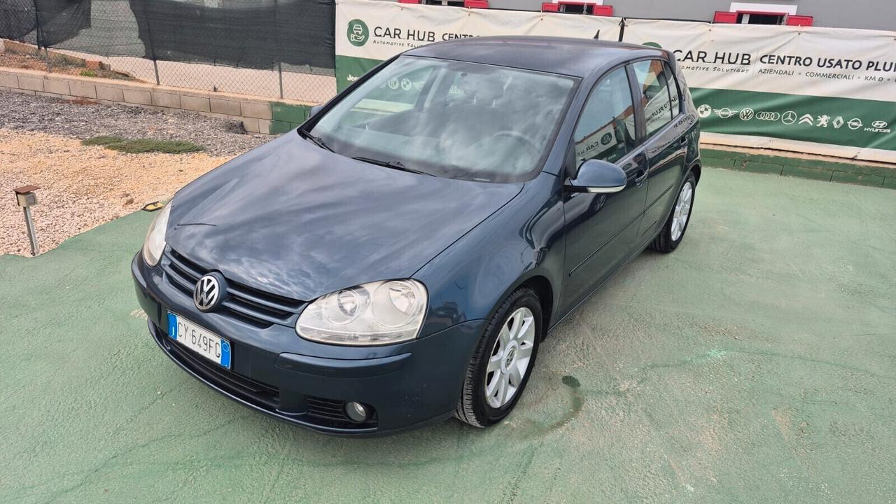 Volkswagen Golf 2.0 16V TDI 5p. Comfortline 140cv
