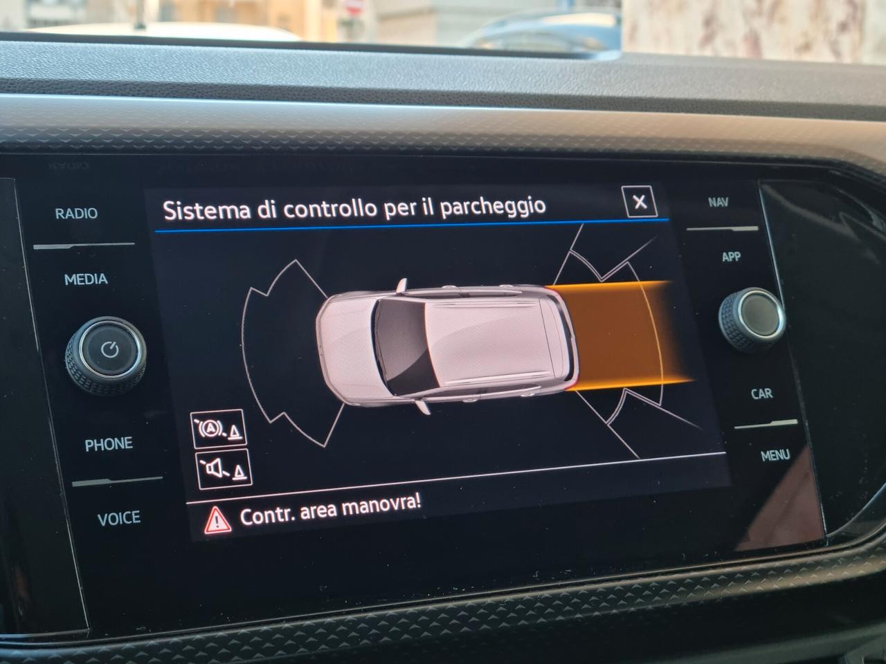 Volkswagen T-Cross 1.0 TSI 110 CV DSG R-Line