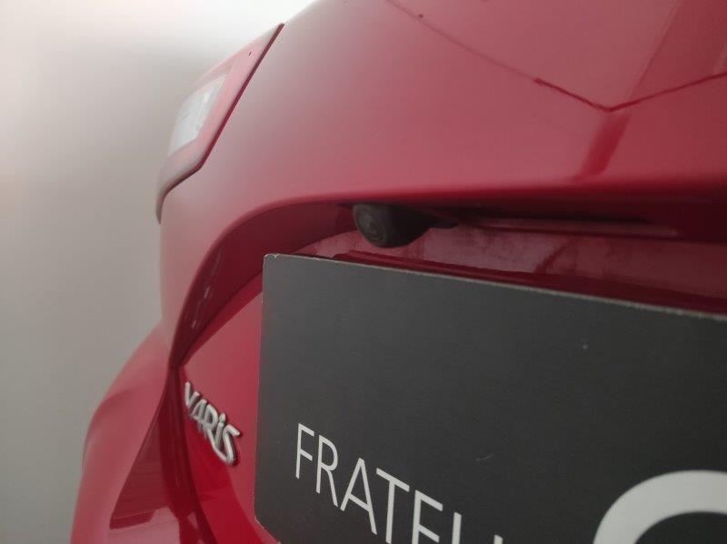 TOYOTA Yaris 3ª serie - Yaris 1.5 Hybrid 5 porte Active