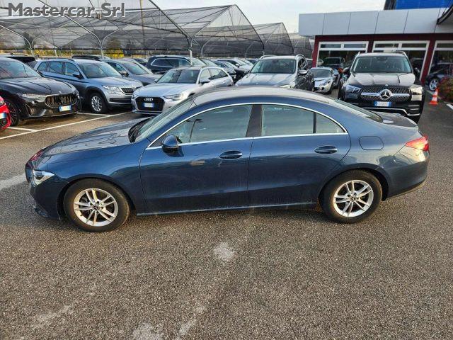 MERCEDES-BENZ CLA 200 CLA Coupe 200 d Business auto tg : FZ407NY