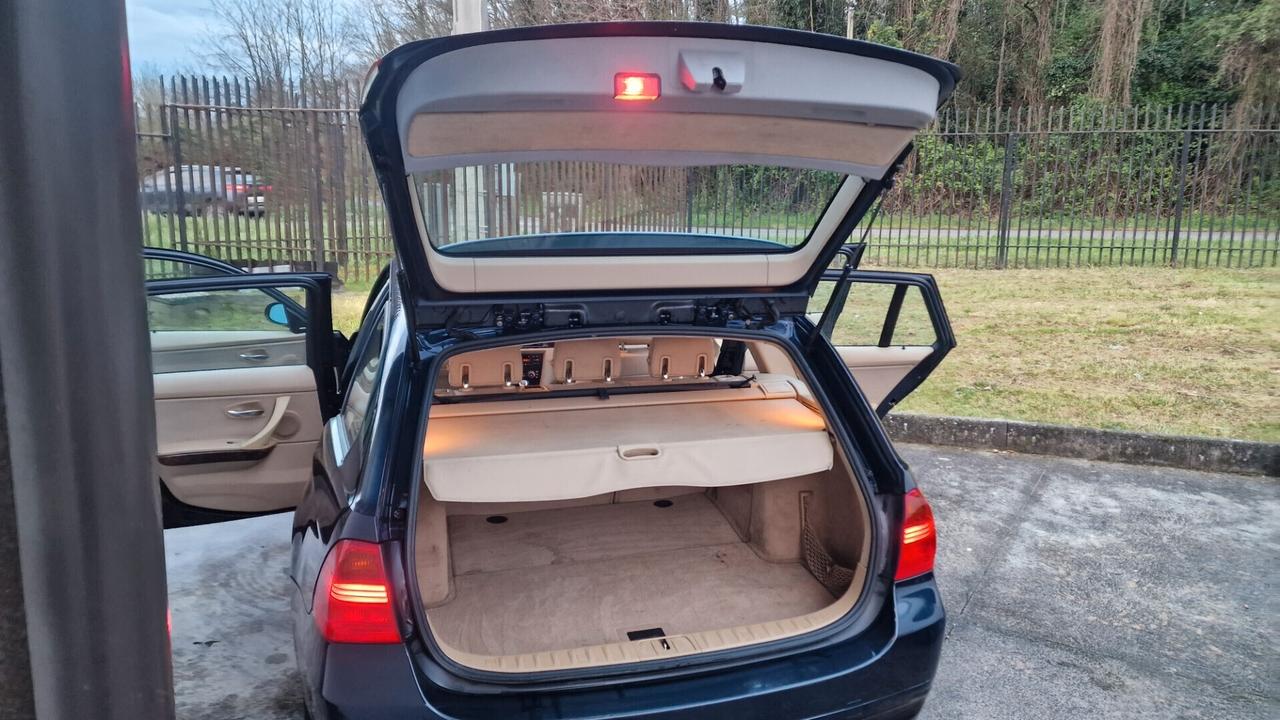 Bmw 320d cat Touring Eletta