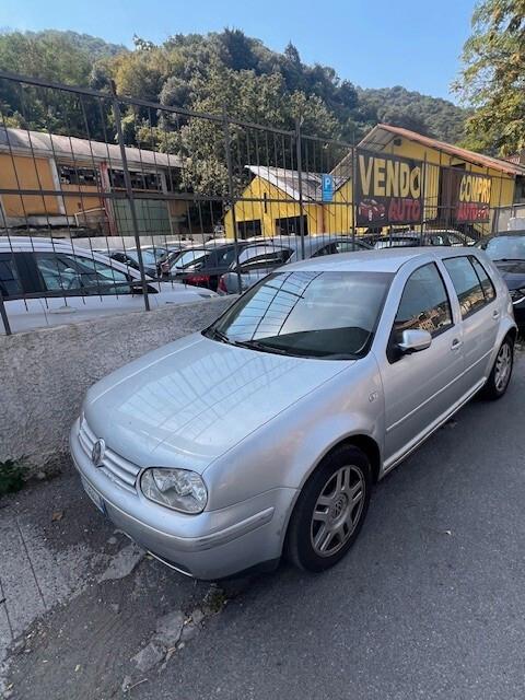 Volkswagen Golf 1.6 16V cat 5p. Highline Plus