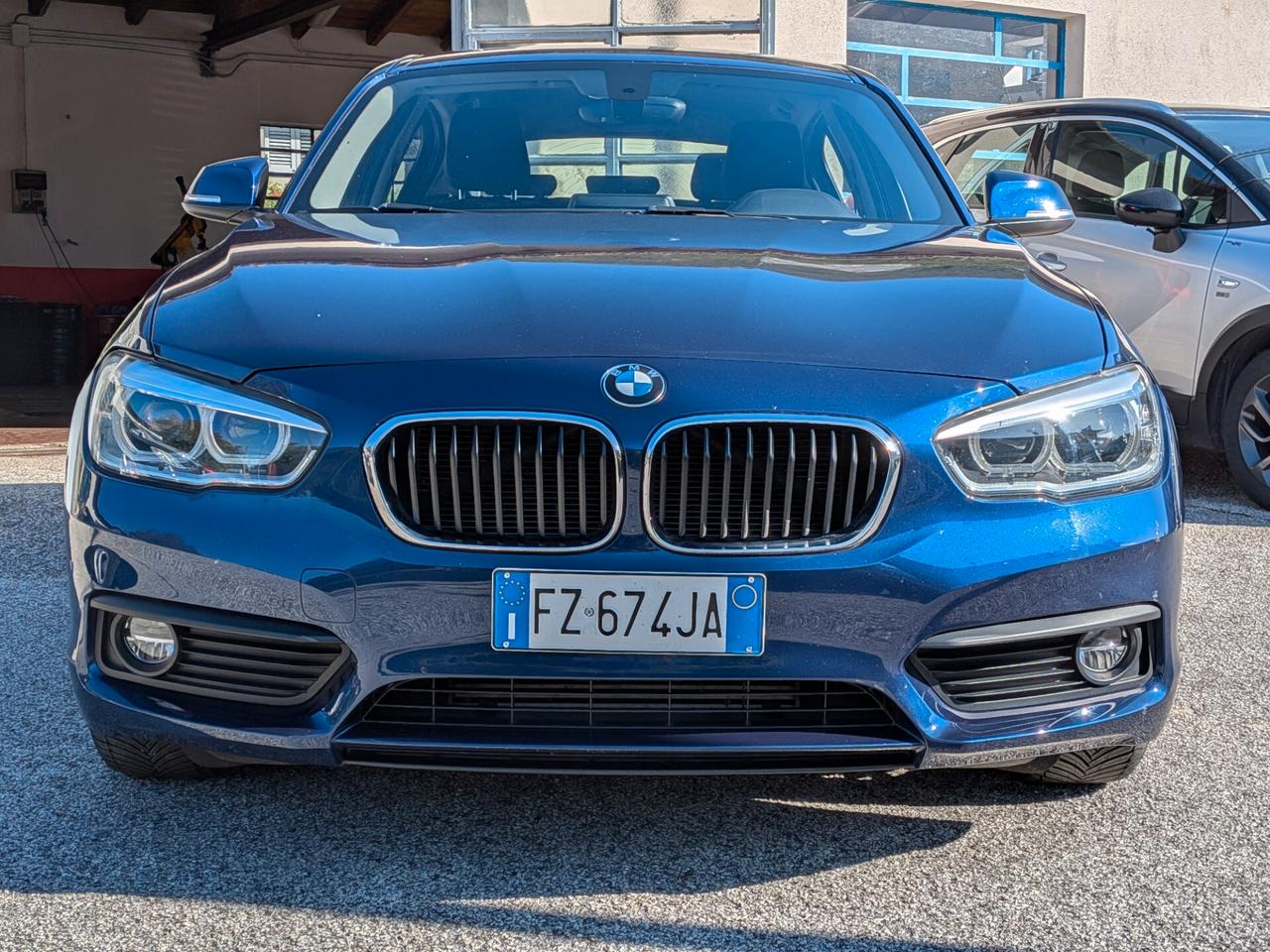 BMW F20 116D Steptronic 116CV