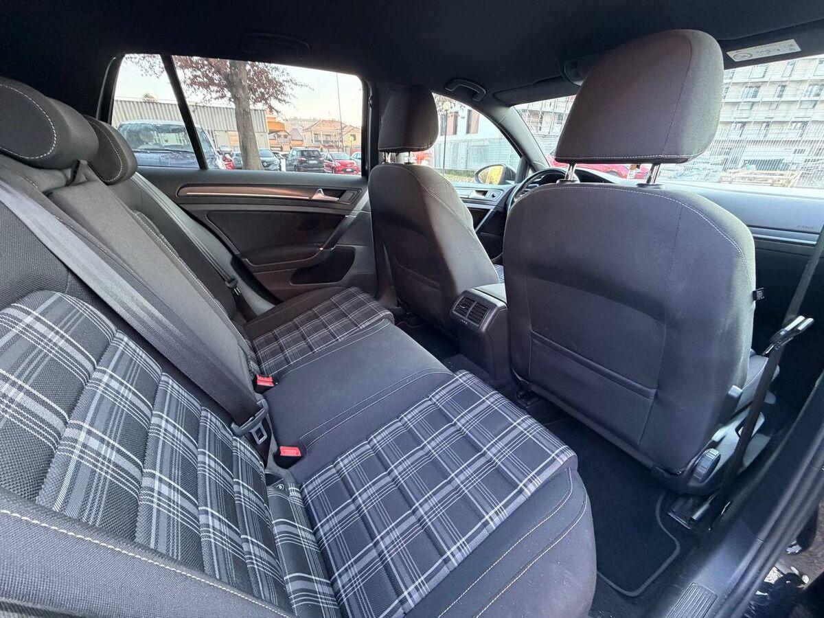 Volkswagen Golf 2.0 tdi Gtd 184cv dsg