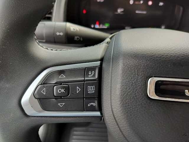 Jeep Renegade 1.5 Turbo T4 MHEV Summit