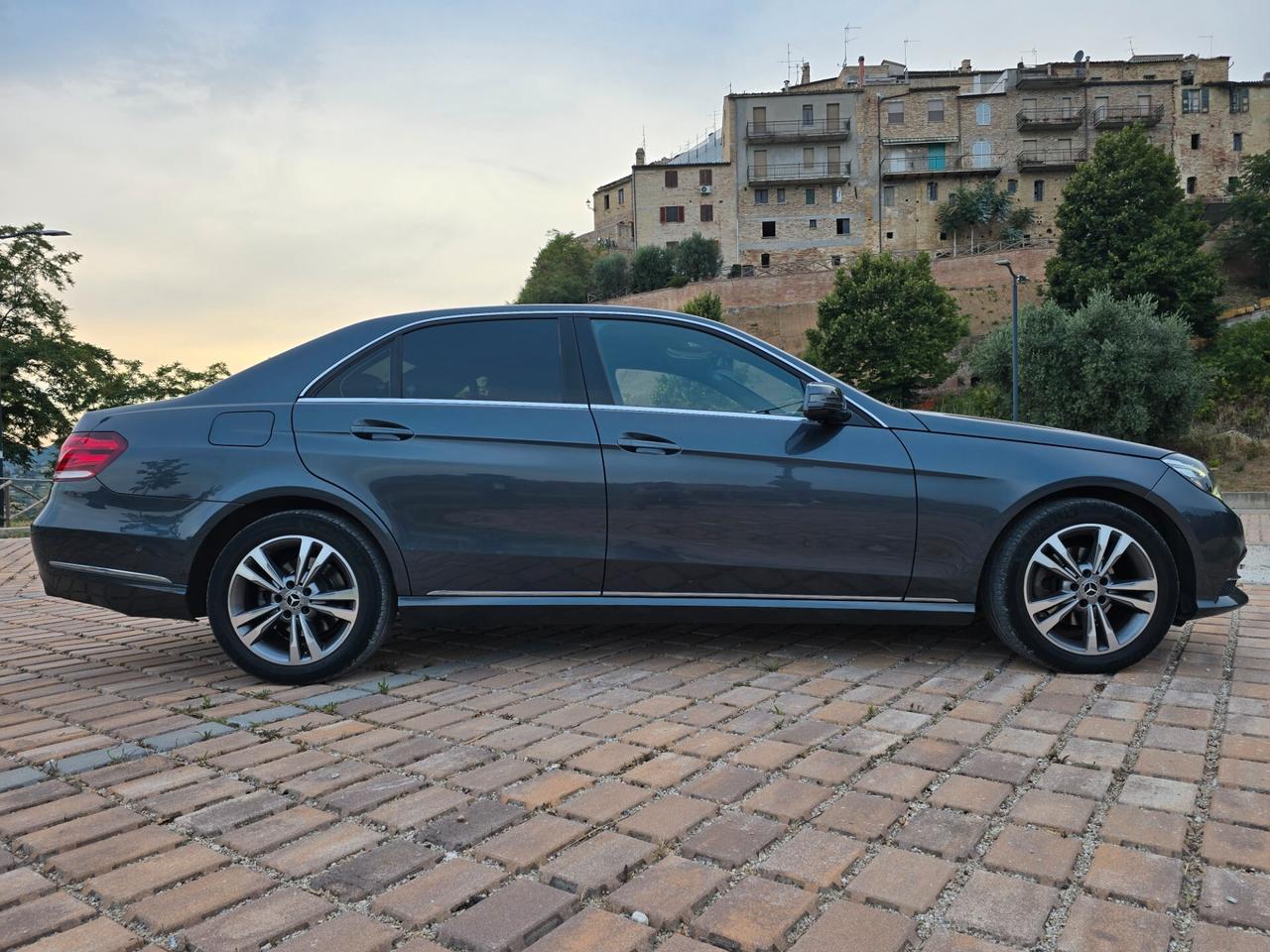 Mercedes-benz E 220 BlueTEC Sport