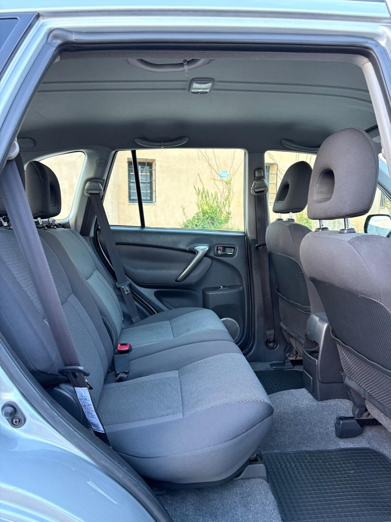 Toyota RAV 4 TRAZIONE INTEGRALE INTROVABILE