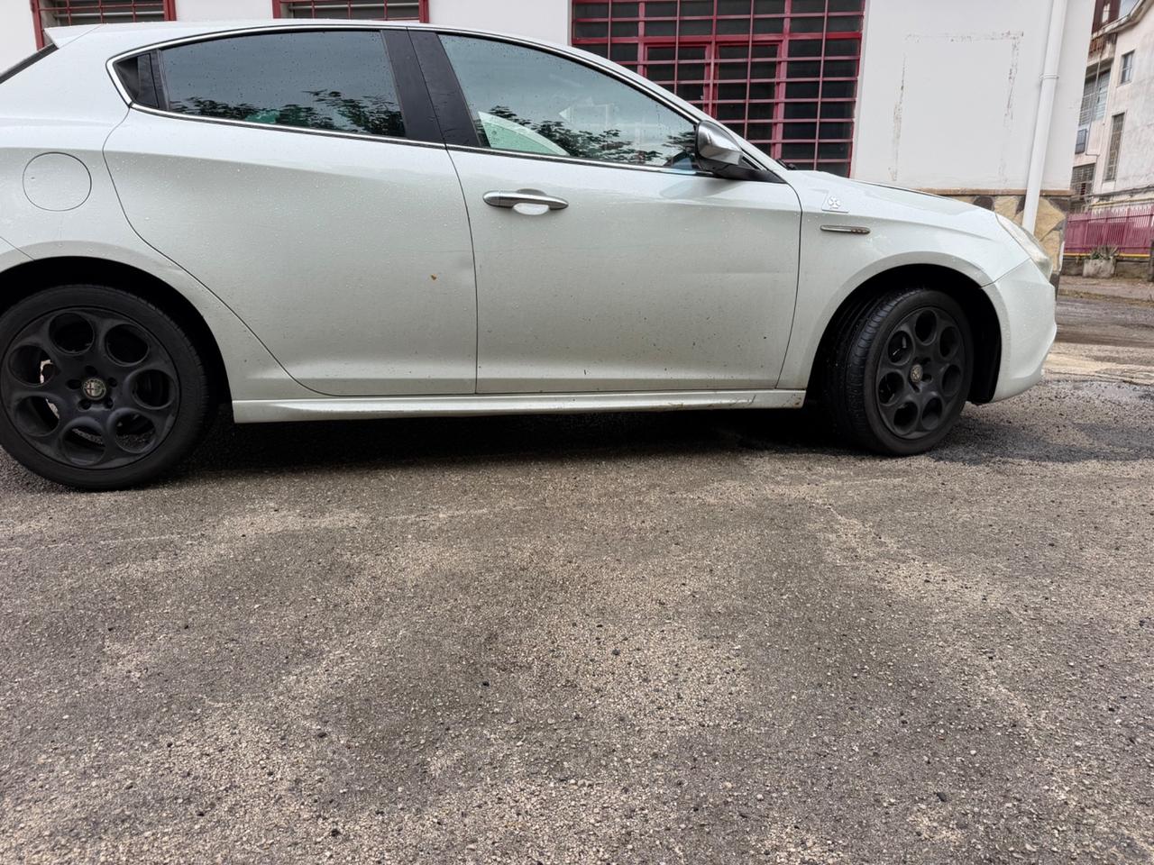 Alfa Romeo Giulietta 1.6 JTDm-2 105 CV Distinctive