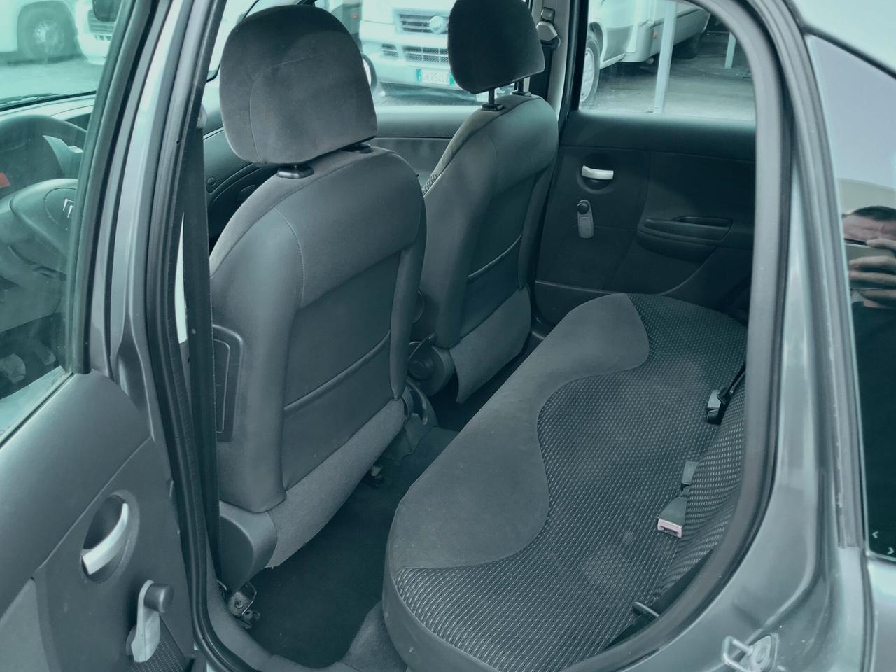 Citroen C3 1.1 exclusive benz/gpl 2010 Promo