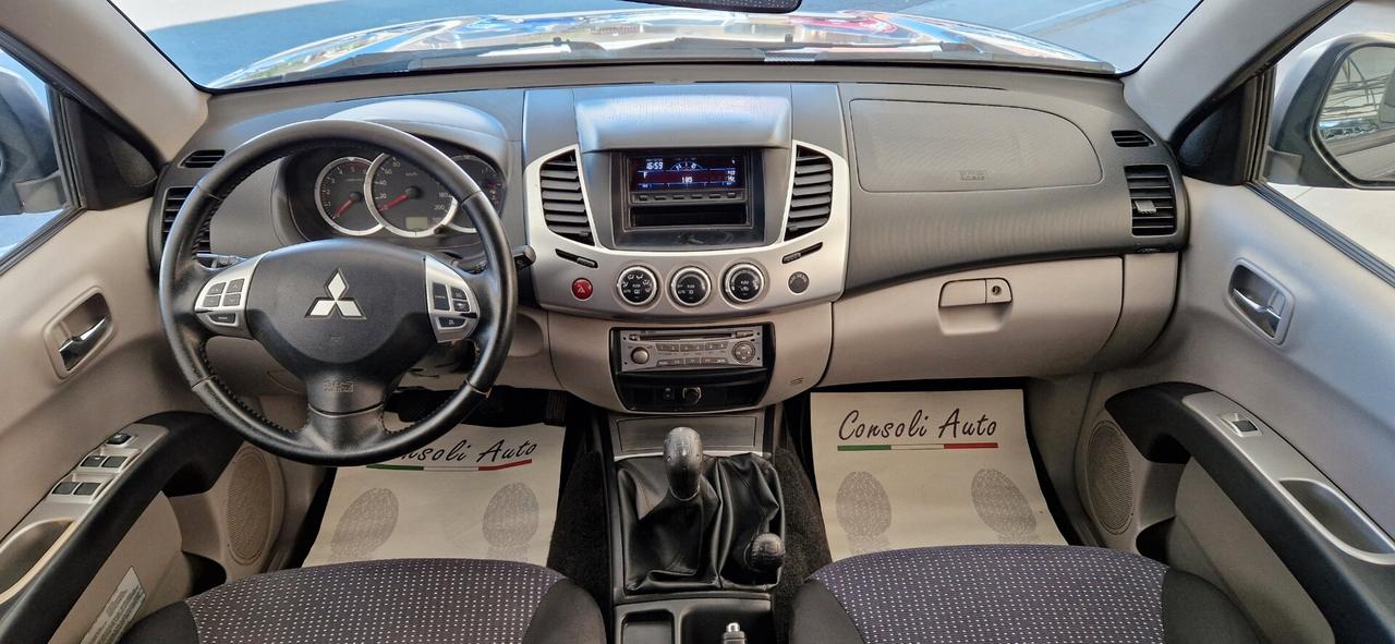 Mitsubishi L200 2.5 DI-D 136cv Doppia Cabina INVITE