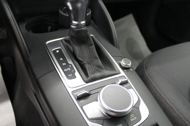 AUDI A3 Sportback 2.0 TDI S tronic Sport Virtual Cockpit