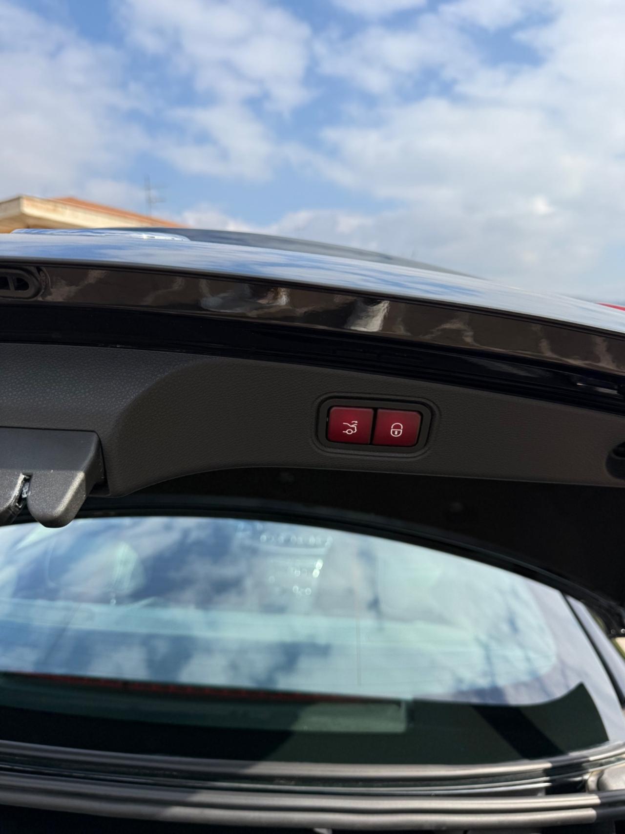 Mercedes-benz E 220 d Auto Premium Plus