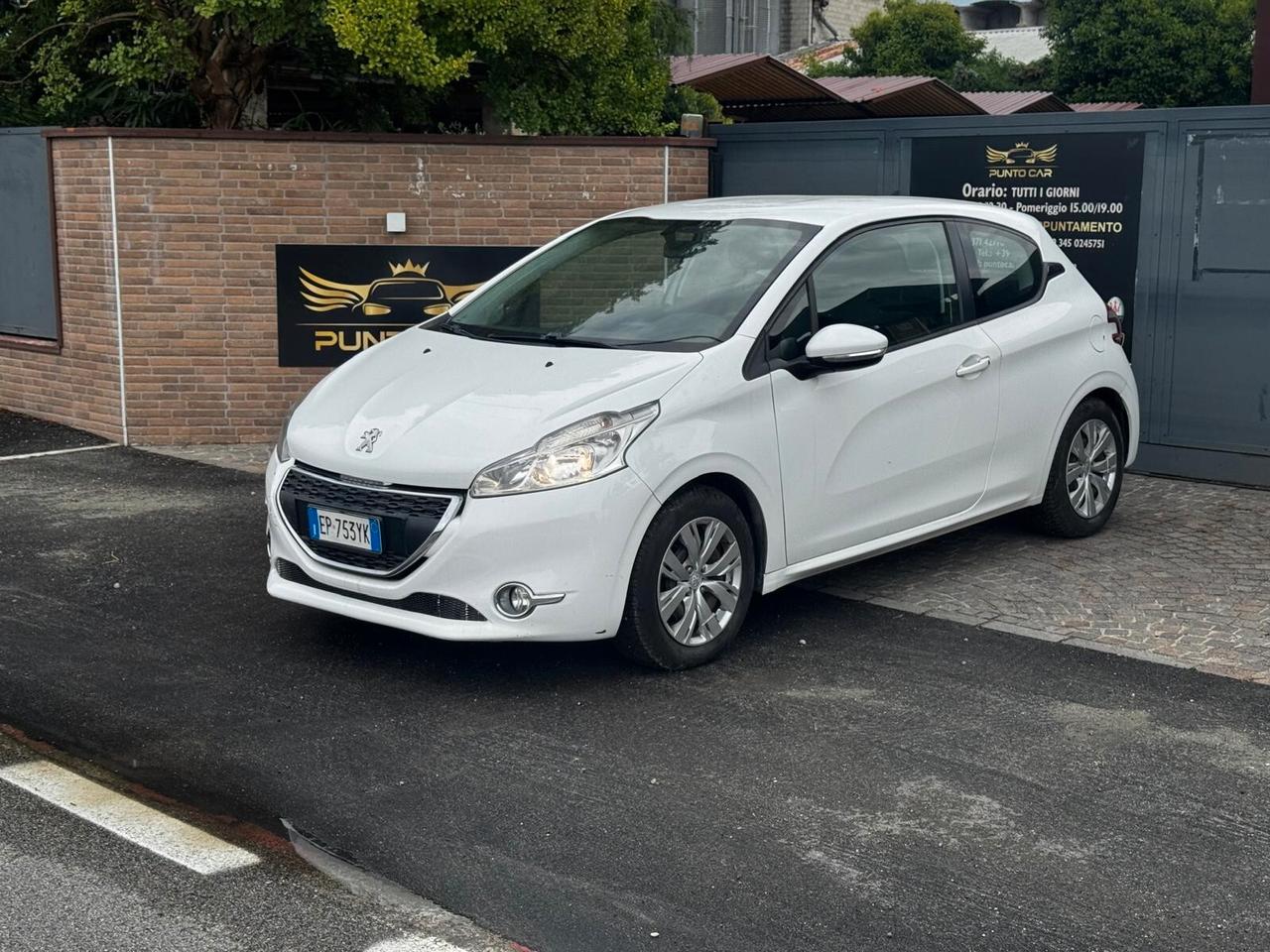 Peugeot 208 1.2 VTi 82 CV 3 porte Allure