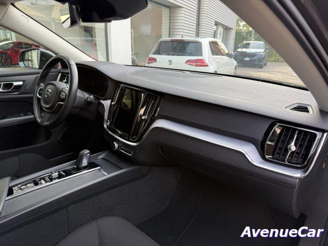 VOLVO V60 Cross Country 2.0 b4 awd CERCHI 20'' IVA ESP UNICO PROPRIETARIO
