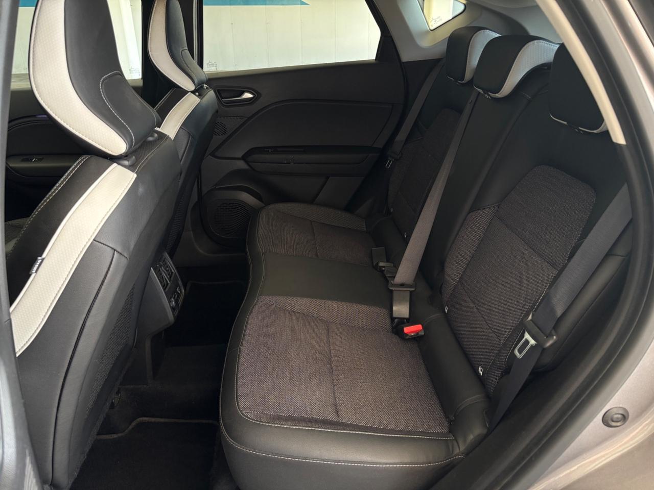 Renault Captur Full Hybrid E-Tech EURO 6